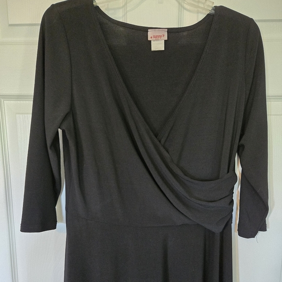 SUNNY USA BLACK WRAP STYLE A-LINE DRESS - Picture 3 of 6